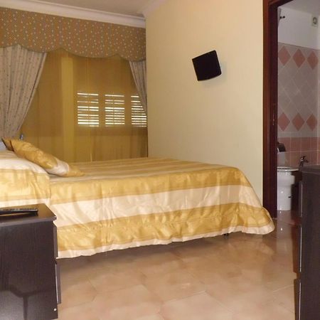 Tiburtina Guesthouse Rome Exterior photo
